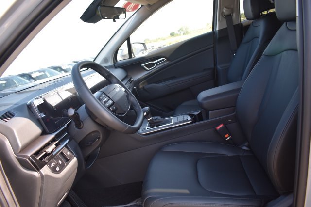 New 2026 Kia Sportage EX FWD image 25