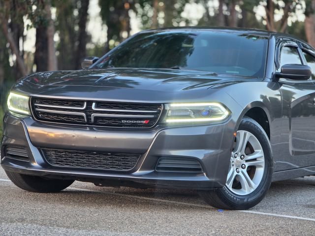 Used 2017 Dodge Charger SE RWD image 26