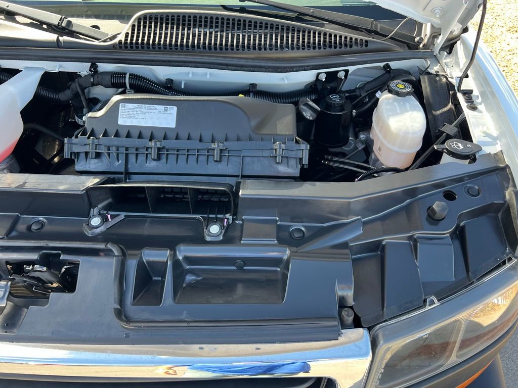 Used 2023 GMC Savana 2500 w/ Driver Convenience Package image 37