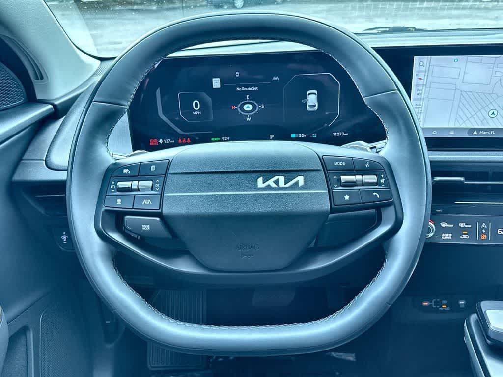 Certified 2025 Kia EV6 Light RWD image 14