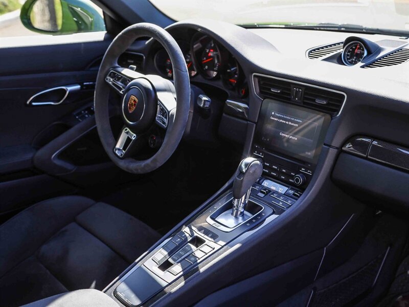 Used 2019 Porsche 911 Carrera GTS RWD image 19