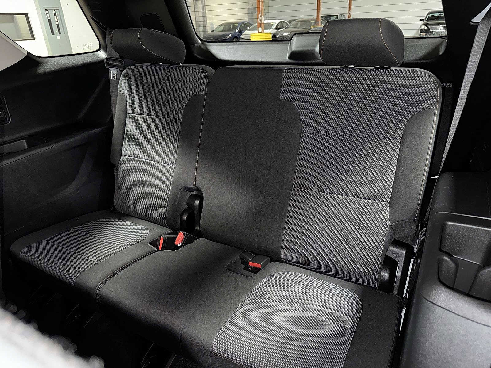 Used 2020 Chevrolet Traverse LS AWD/4WD image 18