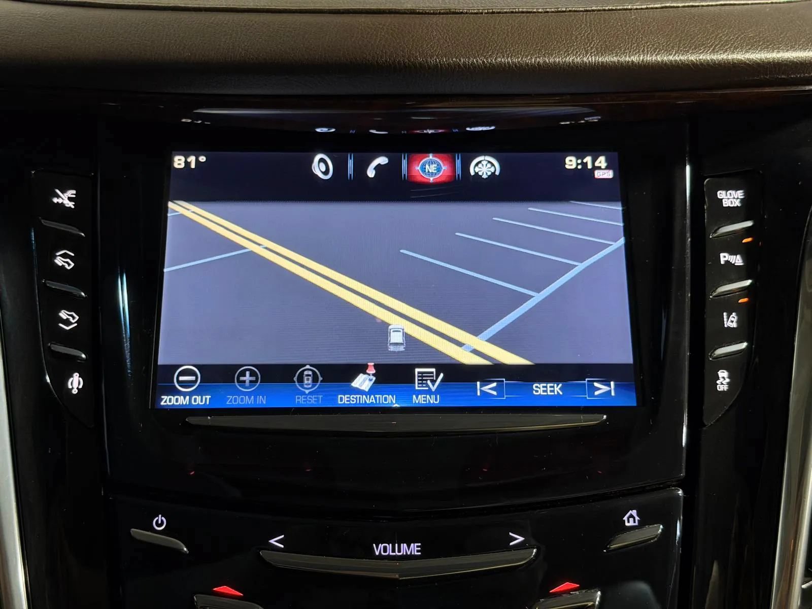 Used 2015 Cadillac Escalade Premium AWD/4WD image 46