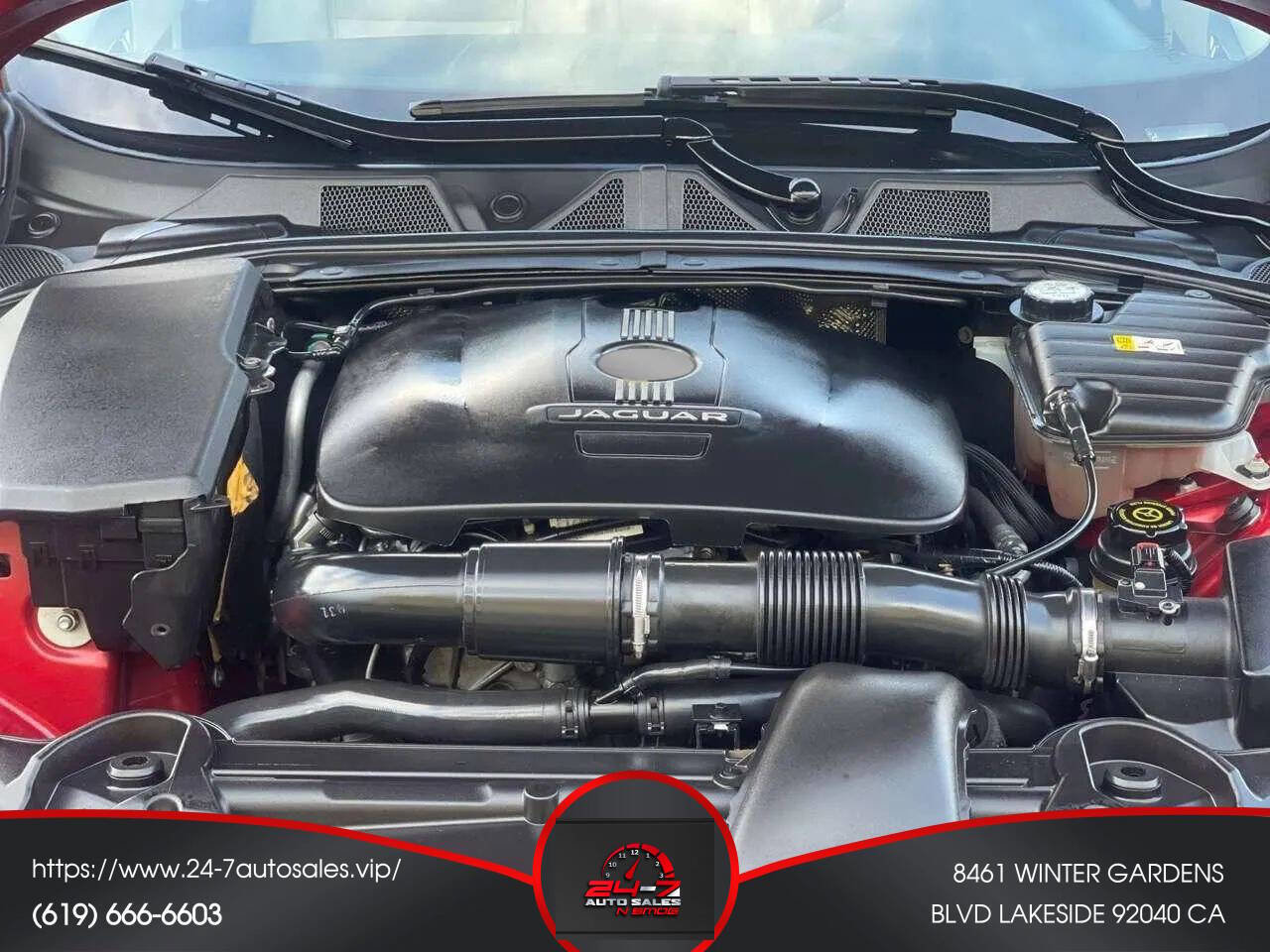 Used 2015 Jaguar XF Premium image 26