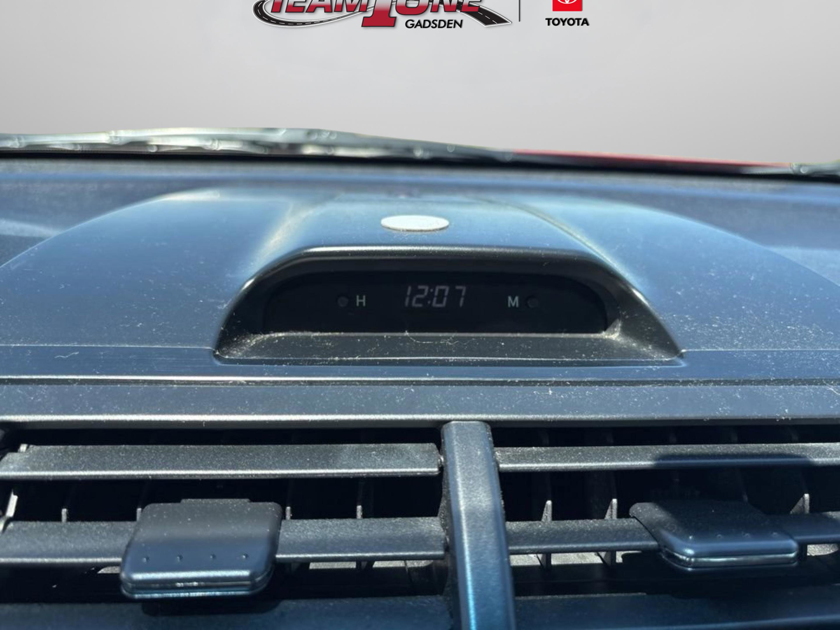 Used 2012 Toyota Camry LE image 38