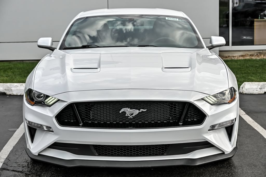 Used 2018 Ford Mustang GT w/ GT Performance Package RWD image 4