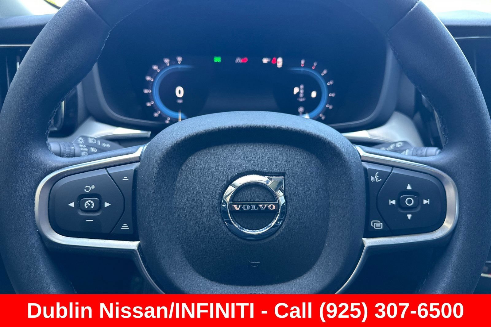 Used 2023 Volvo XC60 B5 Core w/ Protection Package Premier FWD image 35
