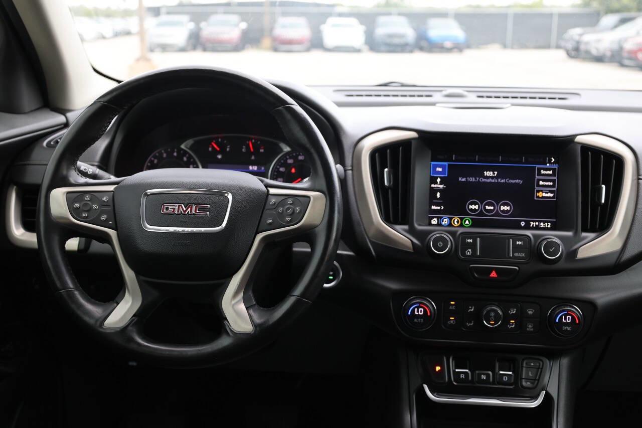 Used 2020 GMC Terrain Denali w/ Denali Premium Package image 24