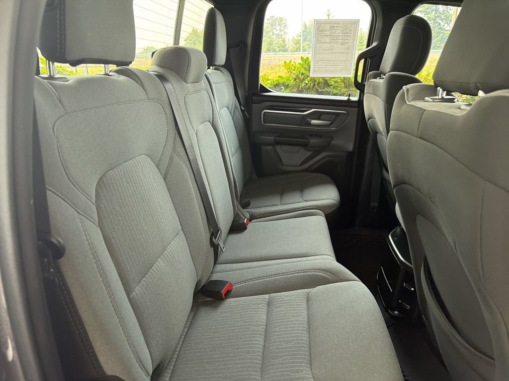 Used 2022 RAM 1500 Big Horn AWD/4WD image 25