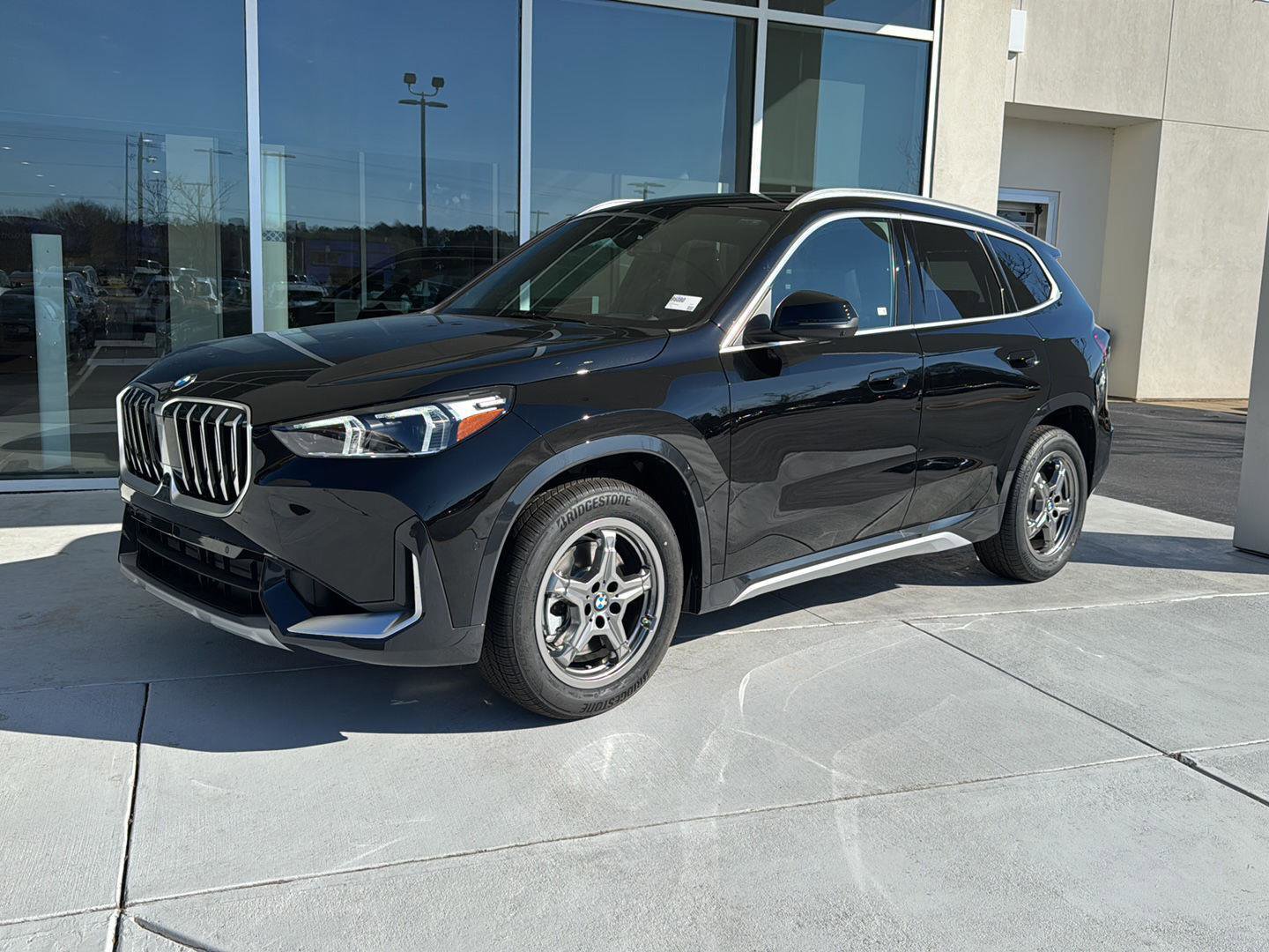 New 2026 BMW X1 xDrive28i w/ Technology Package image 2