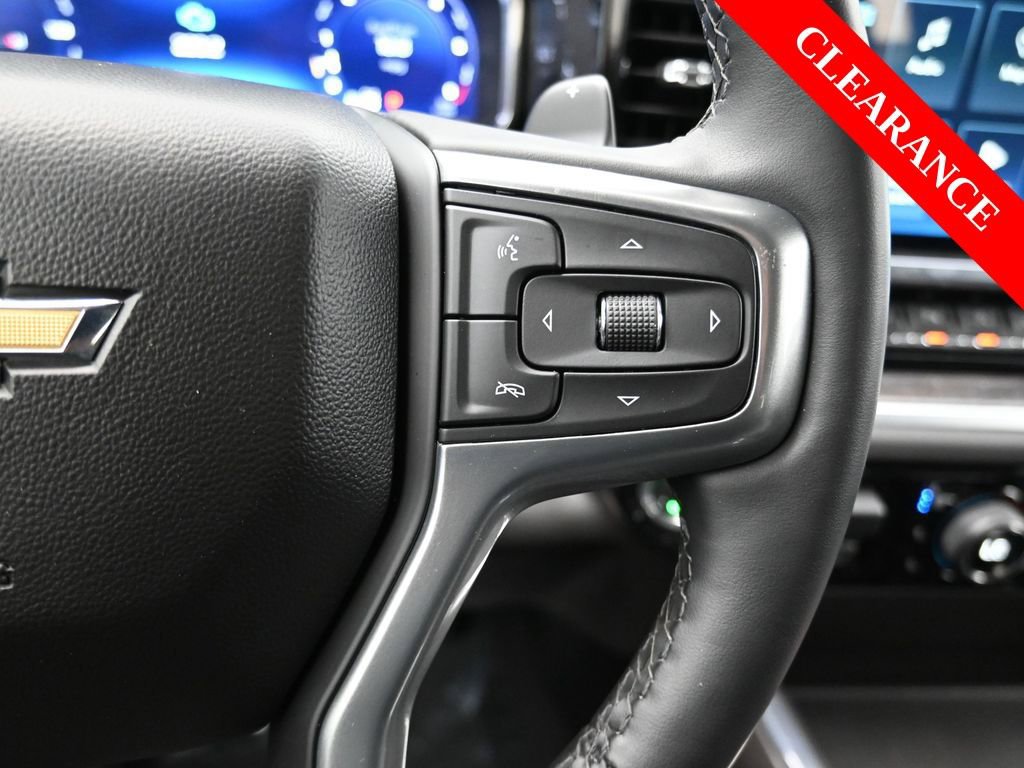 Used 2024 Chevrolet Silverado 1500 LTZ image 30