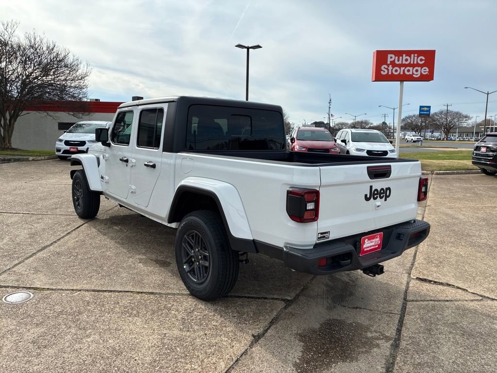 New 2026 Jeep Gladiator Sport video 3