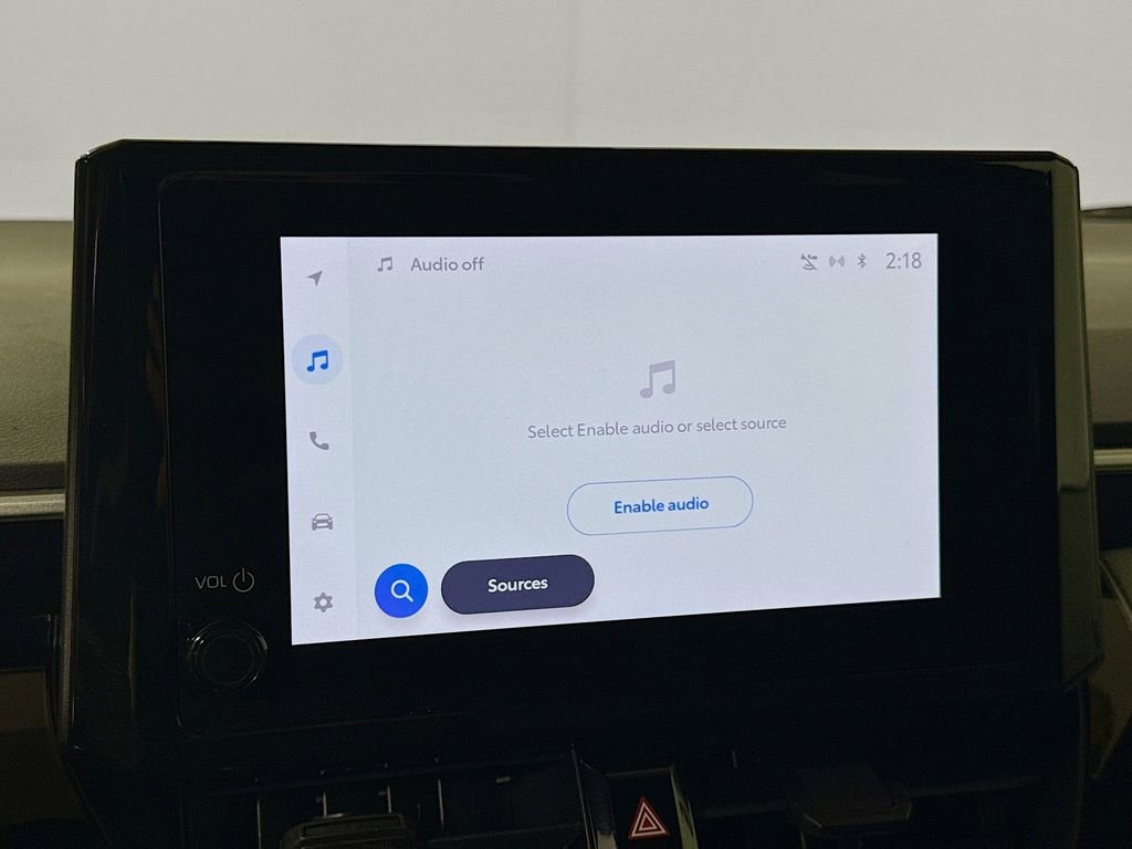 Used 2025 Toyota Corolla SE image 14