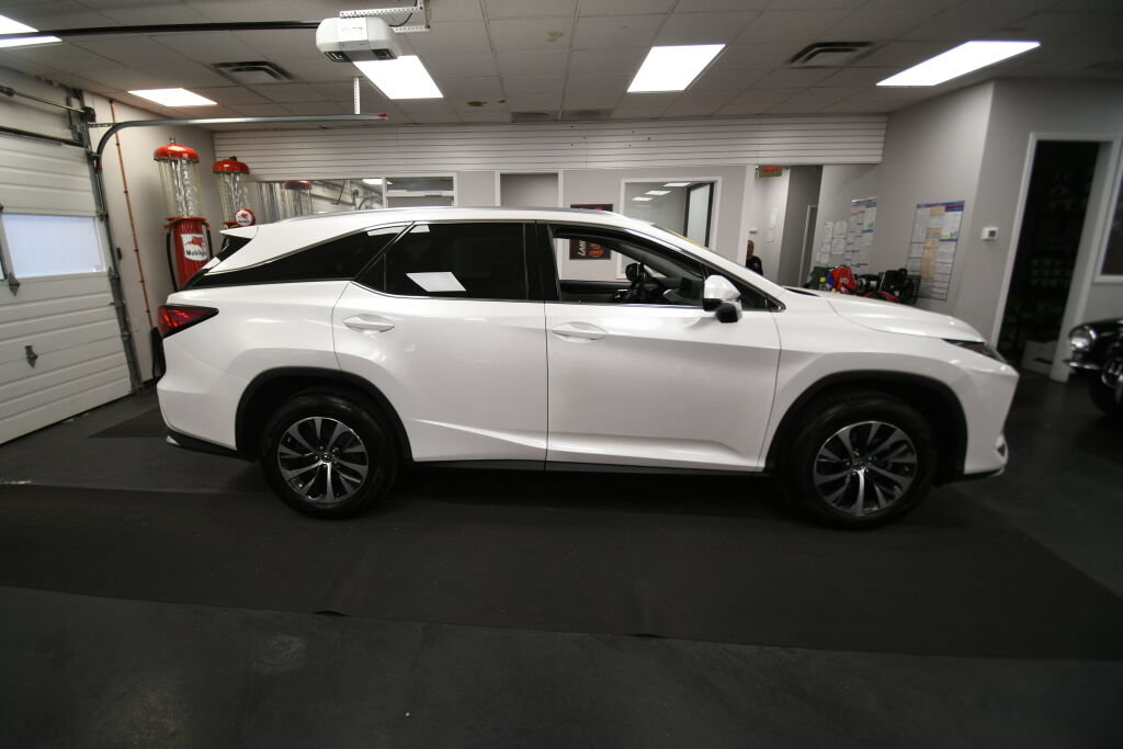 Used 2021 Lexus RX 350L Premium w/ Premium Package AWD/4WD image 9