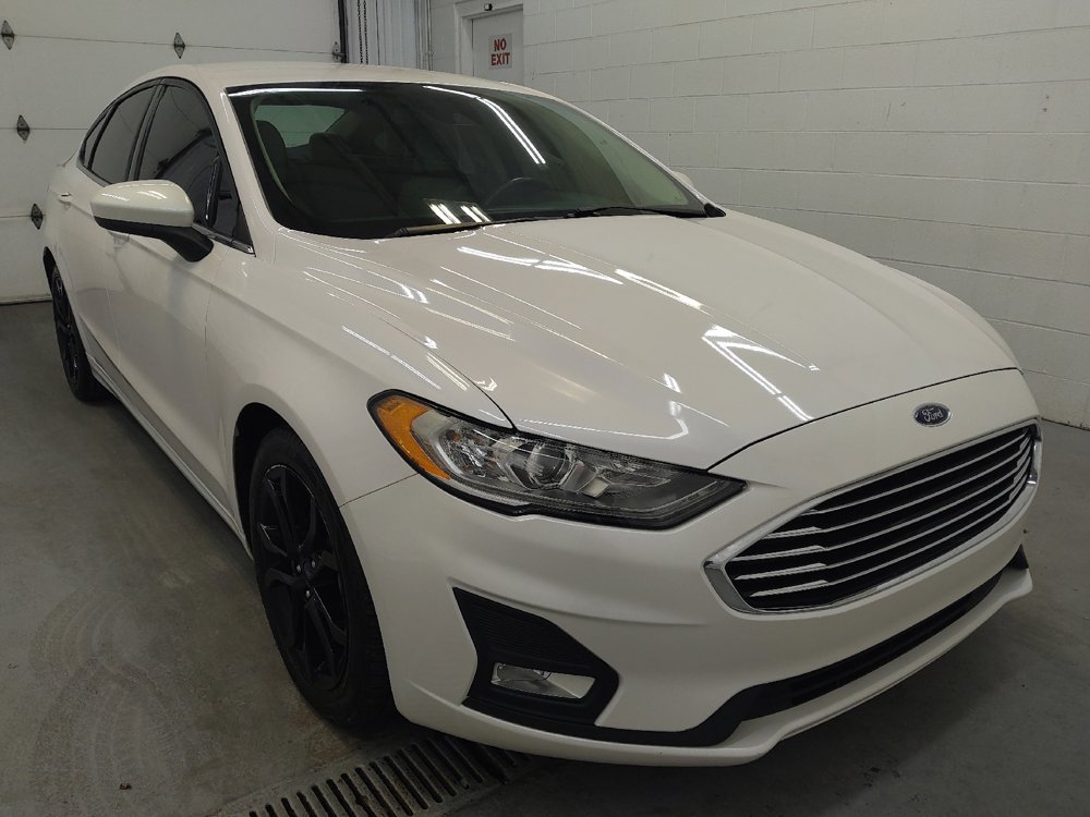 Used 2020 Ford Fusion SE w/ Equipment Group 151A image 13