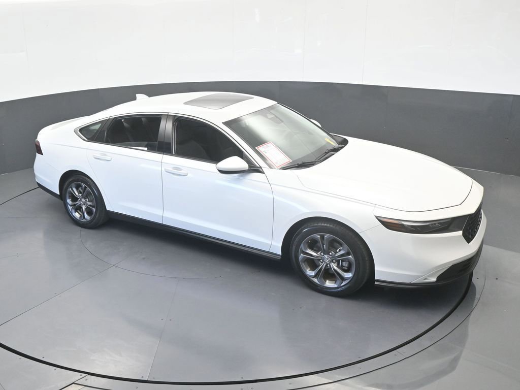 Used 2023 Honda Accord EX image 54