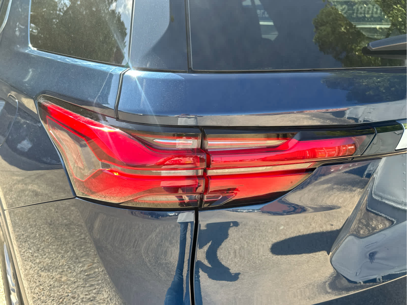 Used 2022 Chevrolet Traverse LT image 17