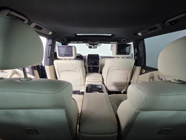 Used 2023 INFINITI QX80 Sensory w/ All-Season Package image 38