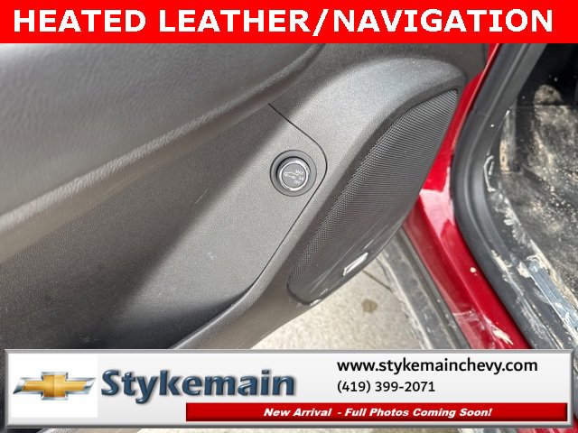 Used 2023 GMC Acadia SLT image 24