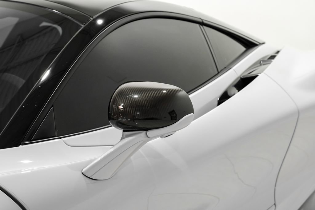 Used 2020 McLaren 720S Performance RWD image 33