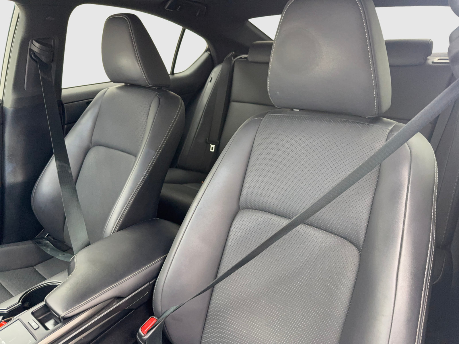 Used 2024 Lexus IS 300 w/ Comfort Package RWD image 28