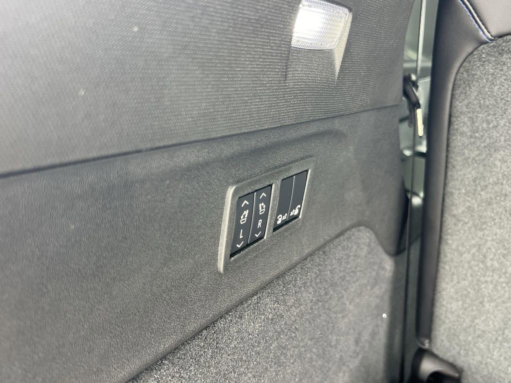 New 2026 Cadillac Escalade IQ Sport 1 image 32