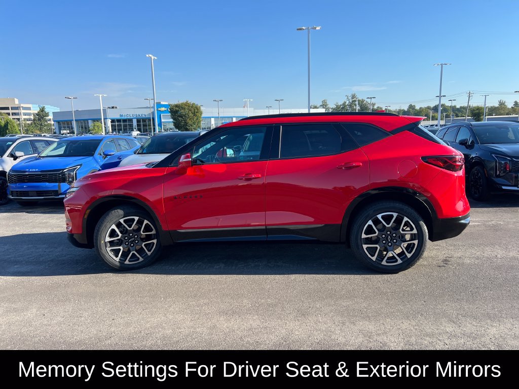 Used 2023 Chevrolet Blazer RS w/ Enhanced Convenience Package AWD/4WD image 6