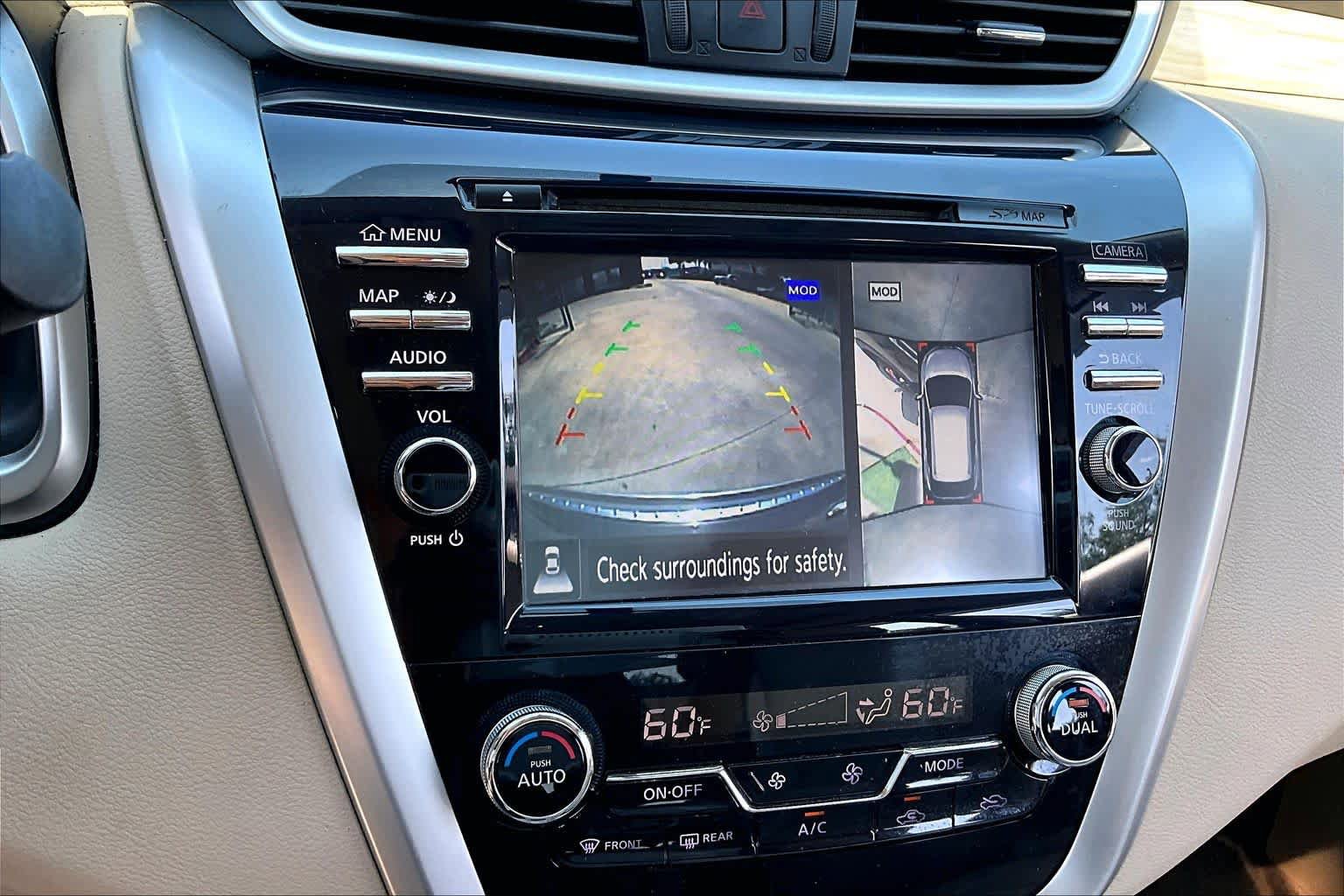 Used 2016 Nissan Murano Platinum w/ Platinum Technology Package FWD image 26
