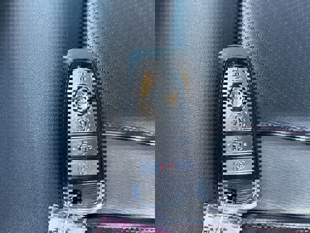 Used 2021 Ford F250 Platinum image 28