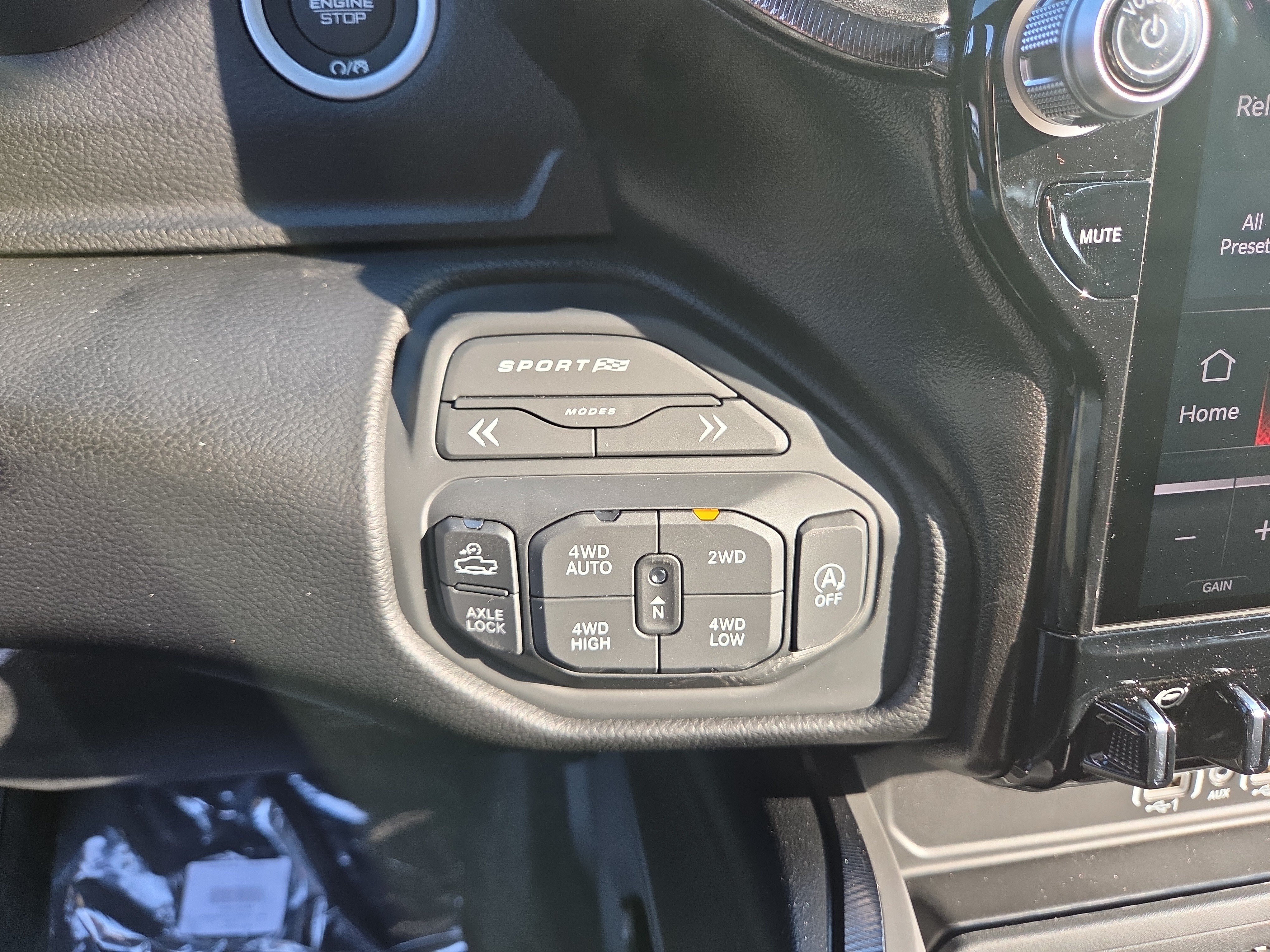 New 2027 RAM 1500 Rebel w/ Rebel Level 2 Equipment Group AWD/4WD image 7
