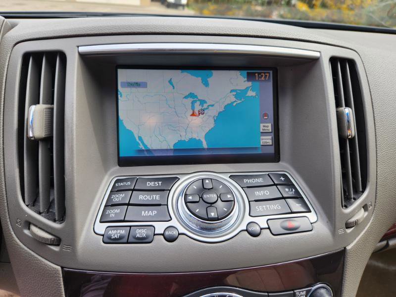 Used 2012 INFINITI G37 Journey w/ Premium Pkg image 17