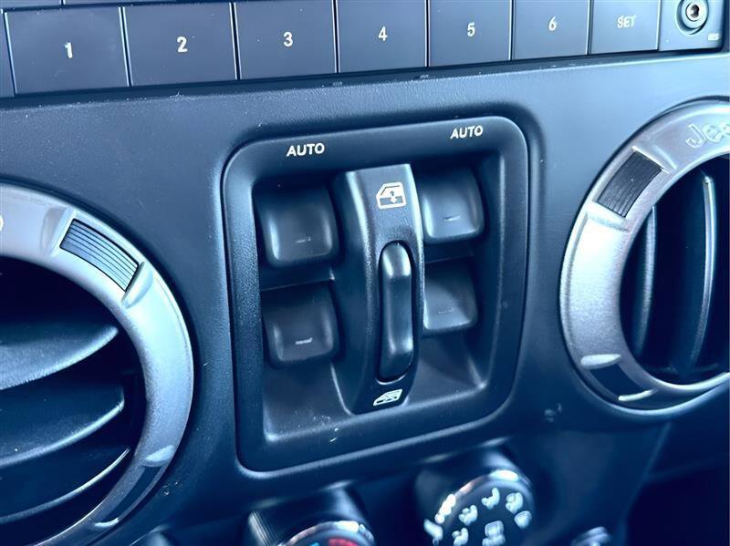 Used 2014 Jeep Wrangler Unlimited Sport w/ Quick Order Package 24S image 30