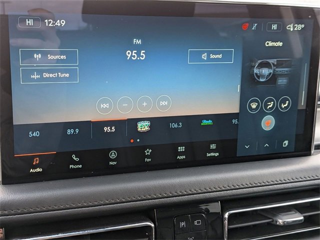 Certified 2023 Lincoln Nautilus Reserve w/ Monochromatic Package image 24