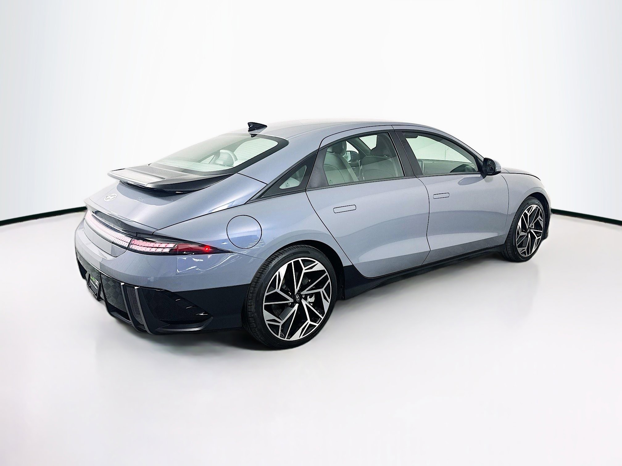 Used 2024 Hyundai Ioniq 6 SEL RWD image 9