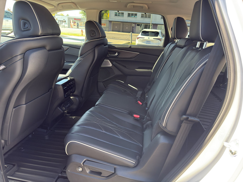 New 2026 Acura MDX SH-AWD w/ Advance Package image 23