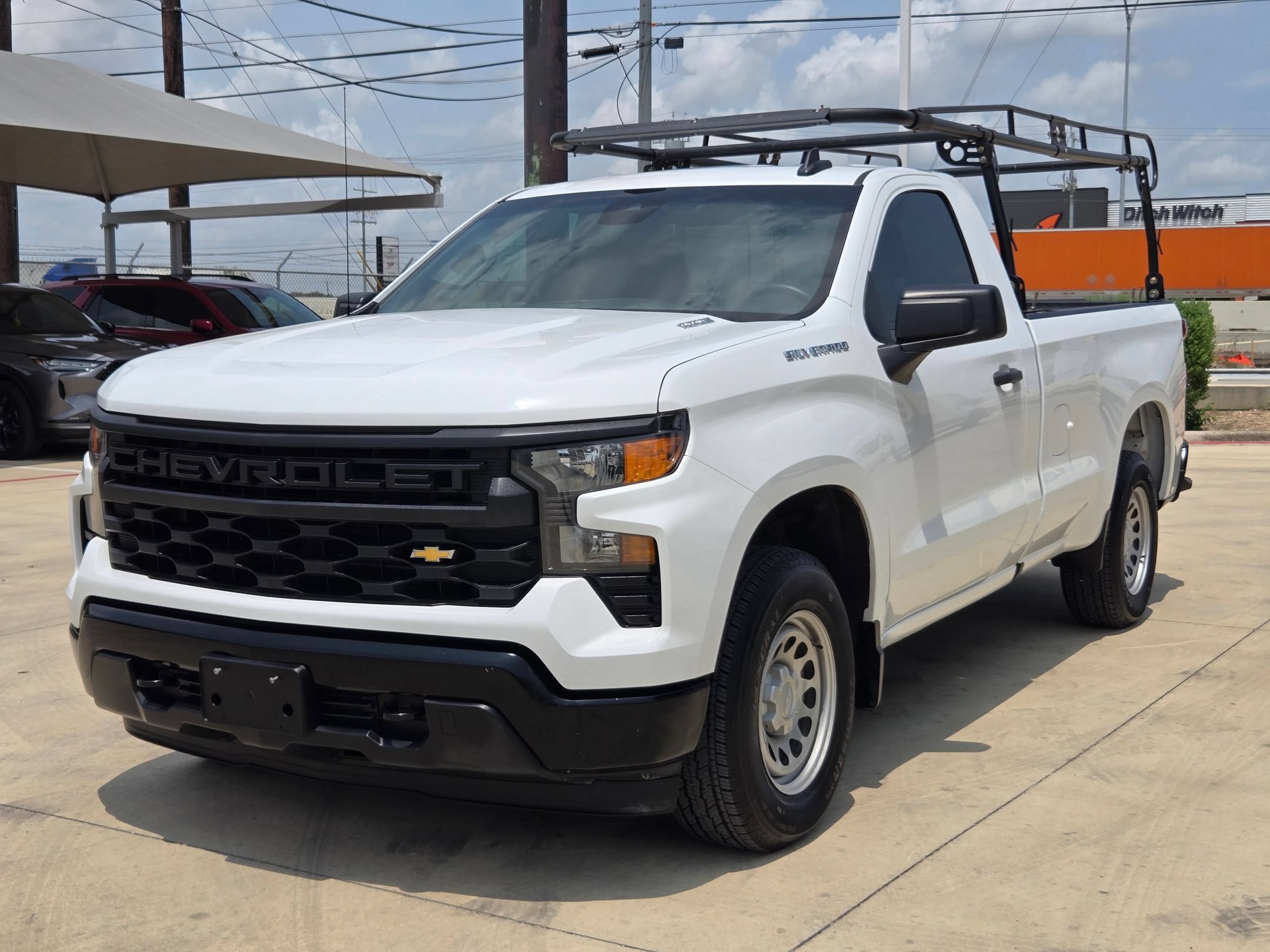 Certified 2025 Chevrolet Silverado 1500 W/T w/ WT Value Package RWD image 3