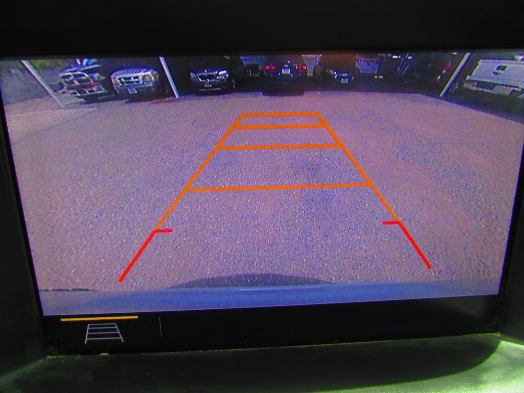 Used 2020 GMC Terrain SLT image 15
