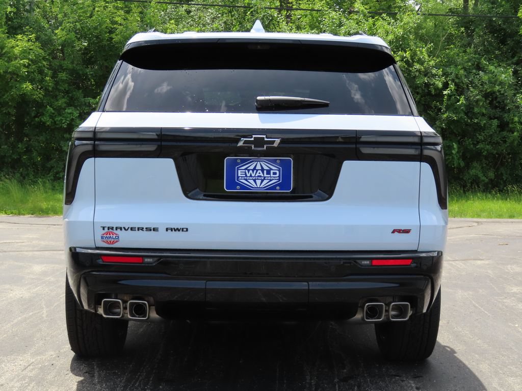 New 2026 Chevrolet Traverse RS w/ LPO, Floor Liner Package AWD/4WD image 20