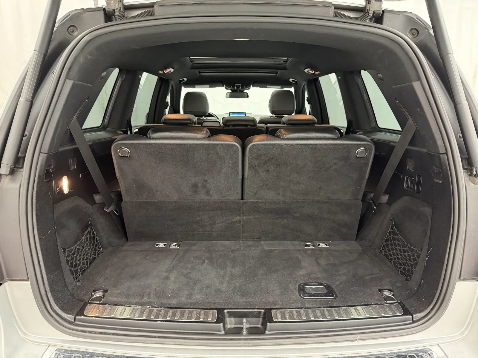Used 2017 Mercedes-Benz GLS 450 4MATIC image 44