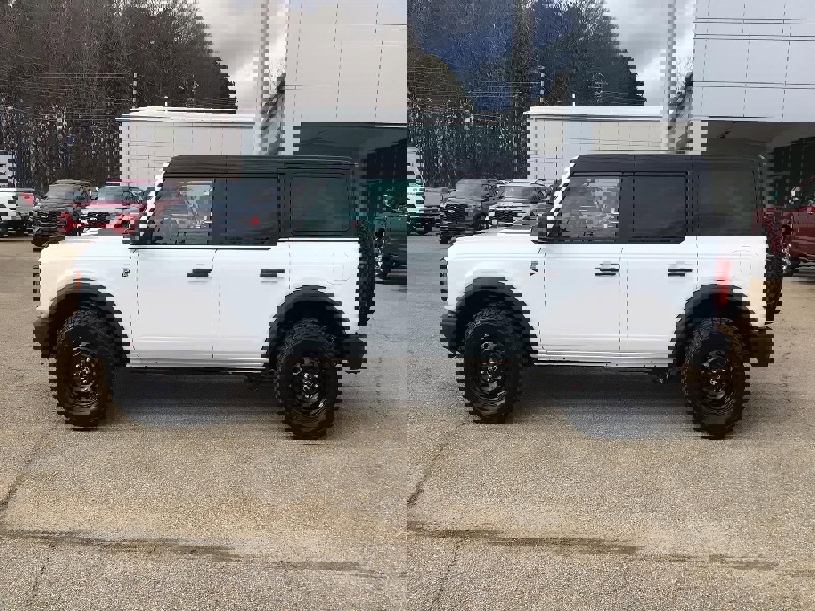 New 2026 Ford Bronco Big Bend image 13