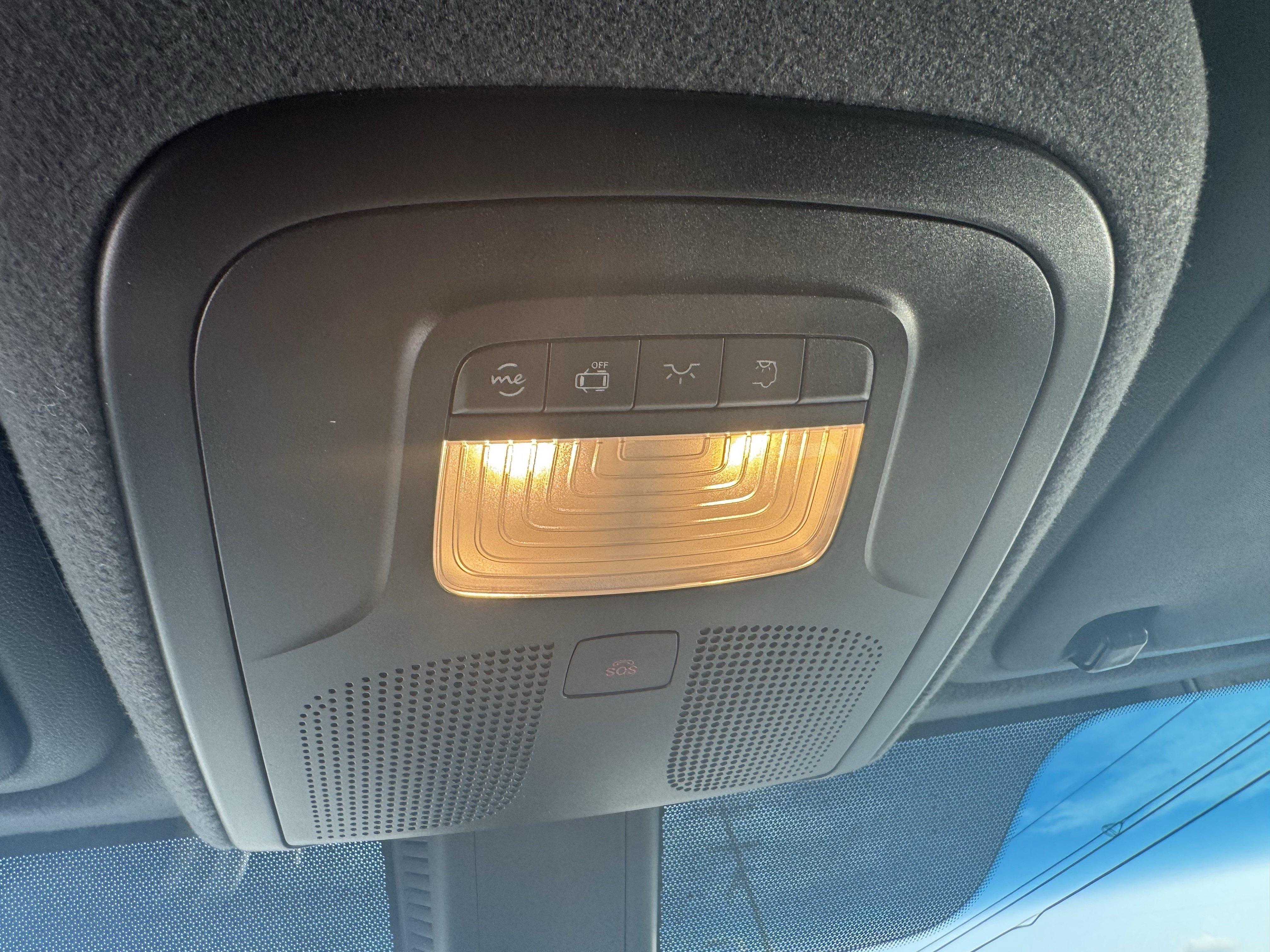 Used 2025 Mercedes-Benz Sprinter 2500 image 28