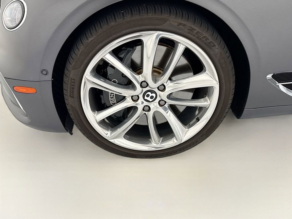 Used 2022 Bentley Continental GT AWD/4WD image 27