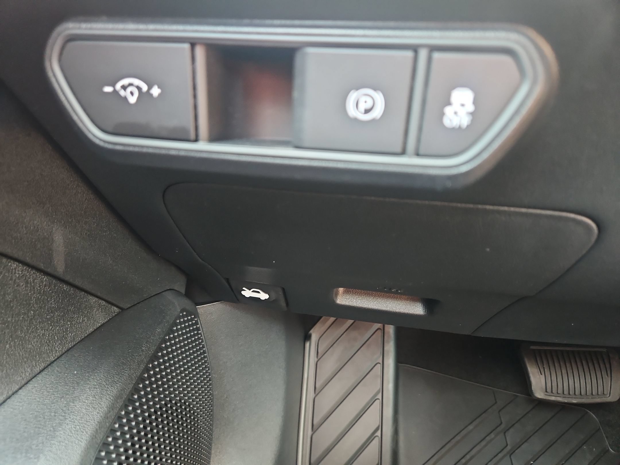 New 2026 Kia K4 FWD image 29