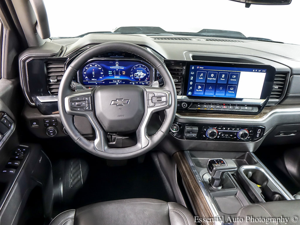 Used 2025 Chevrolet Silverado 1500 LT Trail Boss w/ LT Trail Boss Premium Package AWD/4WD image 14