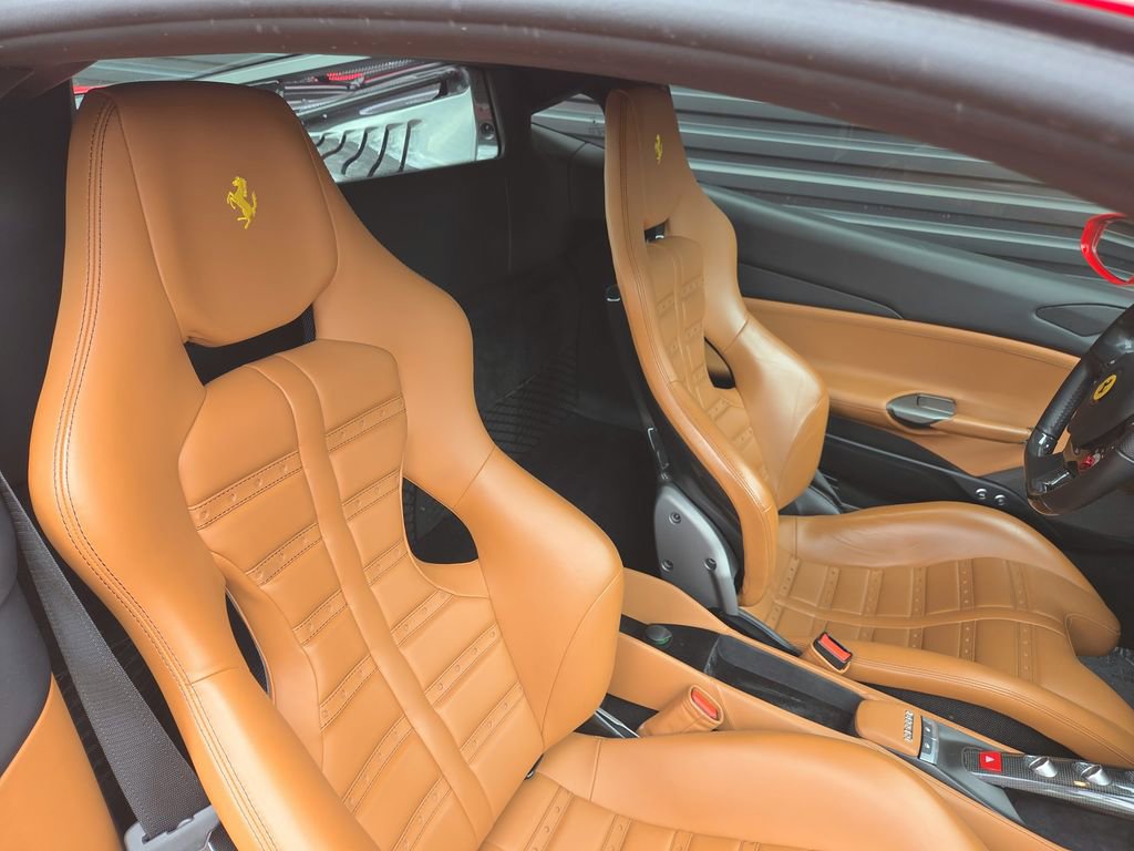 Used 2018 Ferrari 488 GTB image 16