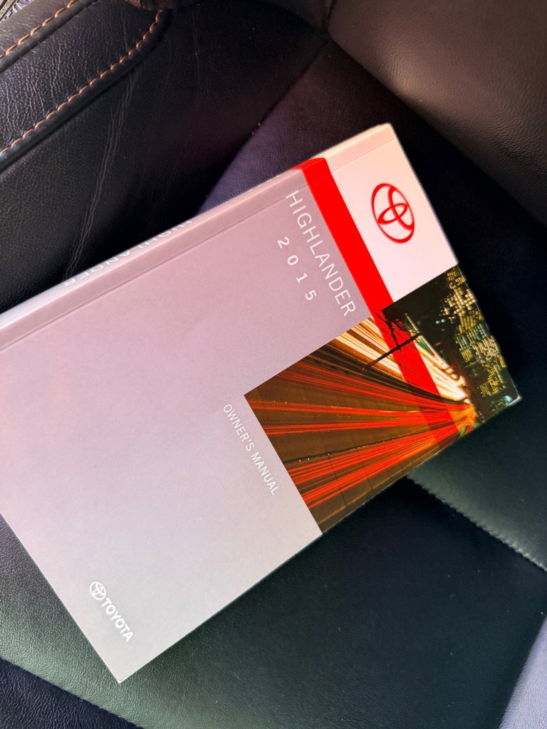 Used 2015 Toyota Highlander XLE image 25