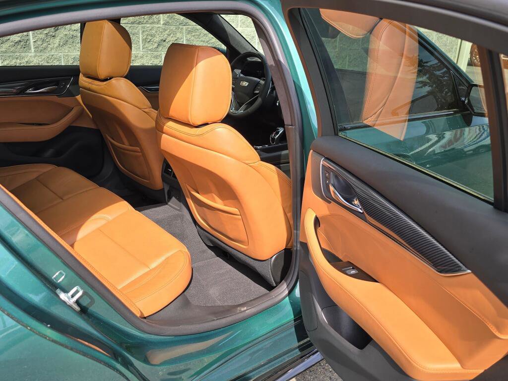 New 2026 Cadillac CT5 V w/ Platinum Package AWD/4WD image 22