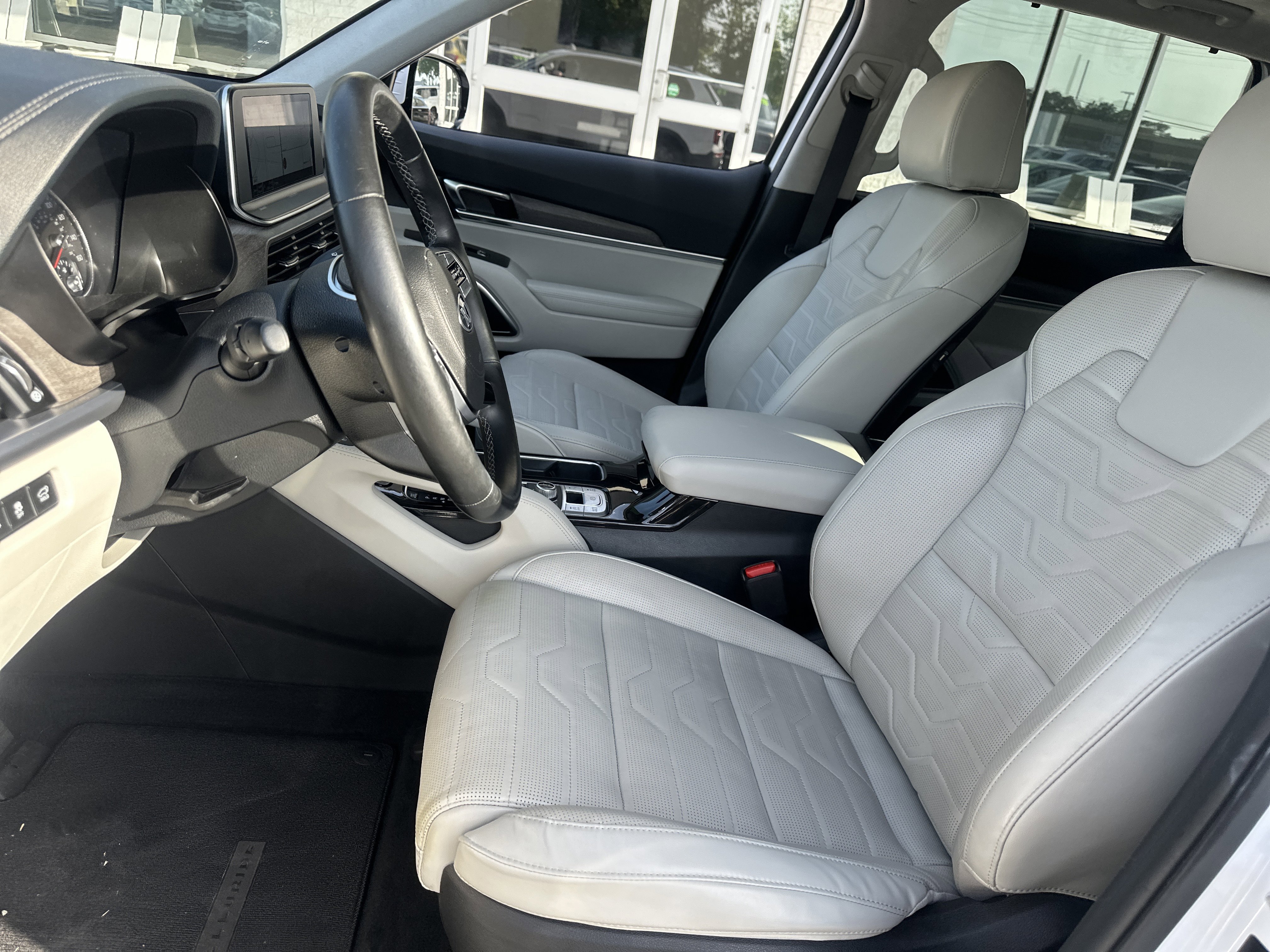 Used 2021 Kia Telluride SX w/ SX Prestige Package AWD/4WD image 10