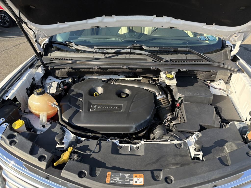 Used 2017 Lincoln MKC Reserve w/ Lincoln MKC Climate Package AWD/4WD image 34