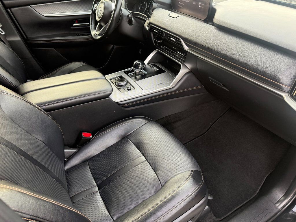 Used 2024 MAZDA CX-90 3.3 Turbo w/ Preferred Plus image 15